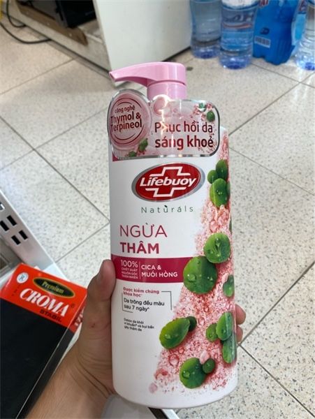  Lifebuoy sữa tắm ngừa thâm 800g 