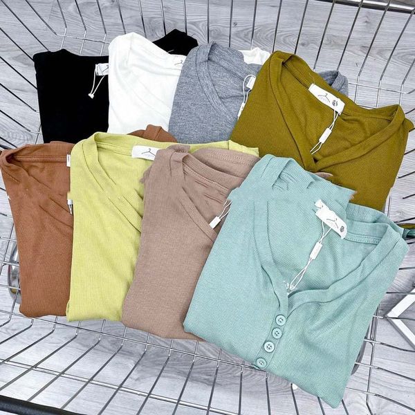  Áo thun nữ cổ tim 