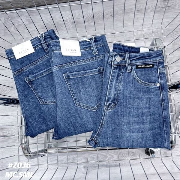  Quần jeans nữ ống xuông 