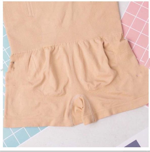  Quần lót gen đầm 