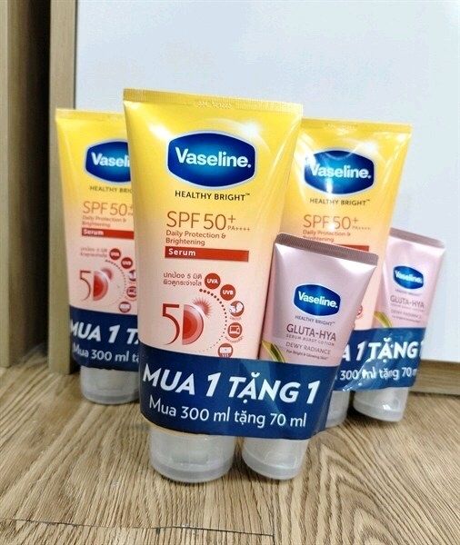  Vaseline Dưỡng Thể 50x Chống Nắng + tuýp nhỏ 