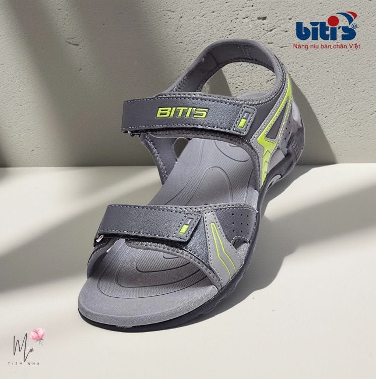 Sandal Biti's nam (39-44) 