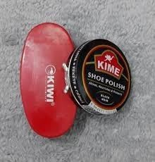  Bàn chải đánh giày màu đỏ 