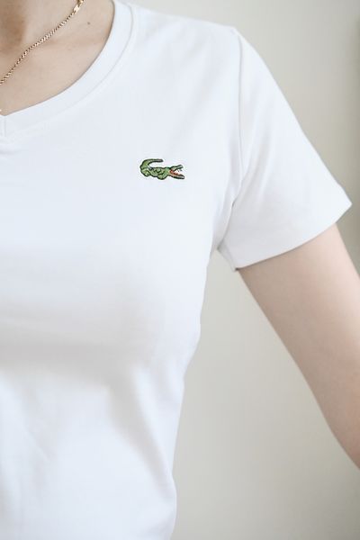  Áo thun nữ cổ tim 