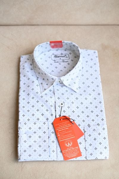  Áo sơ mi Nhật Tuấn tay dài - S 