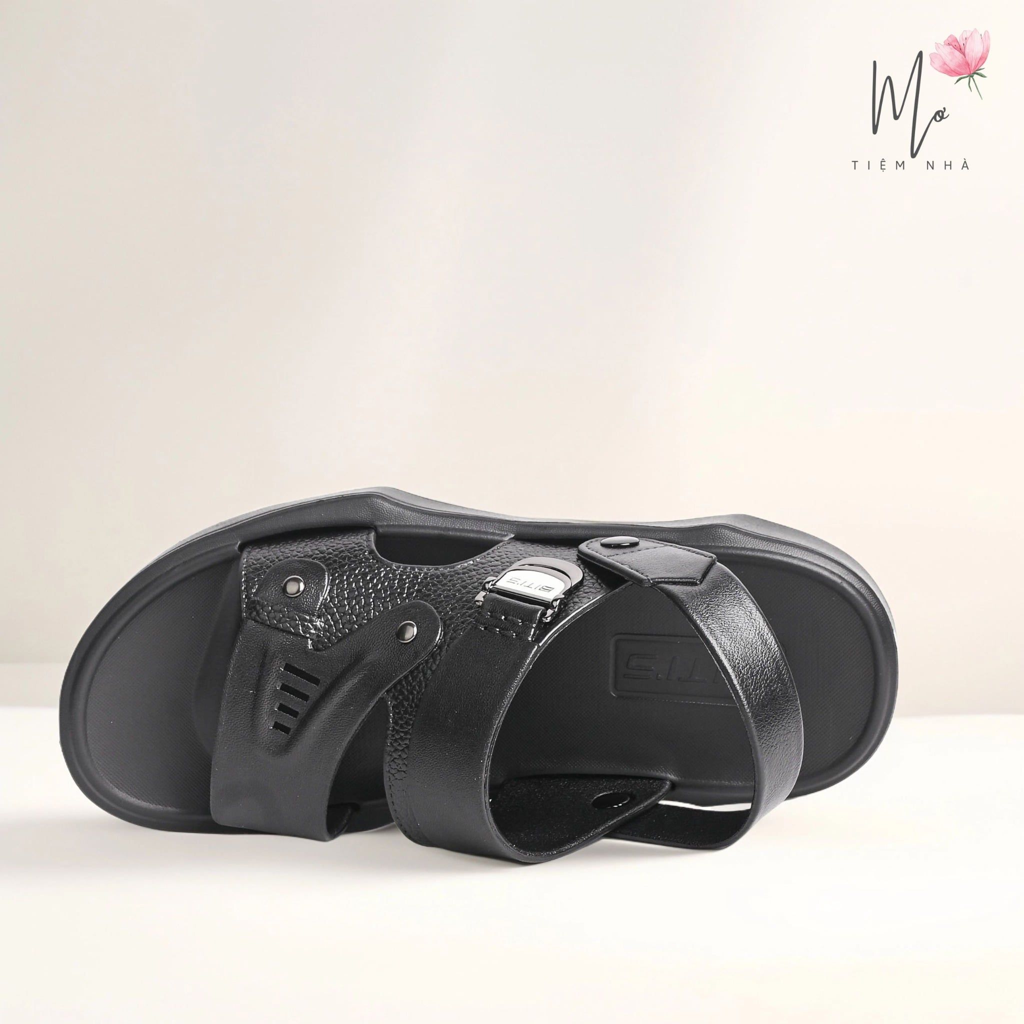  Sandal Biti's nam (39-44) 
