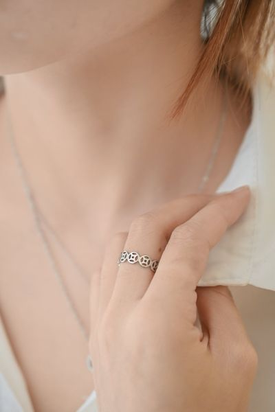  Nhẫn Titan Kim tiền bạc 