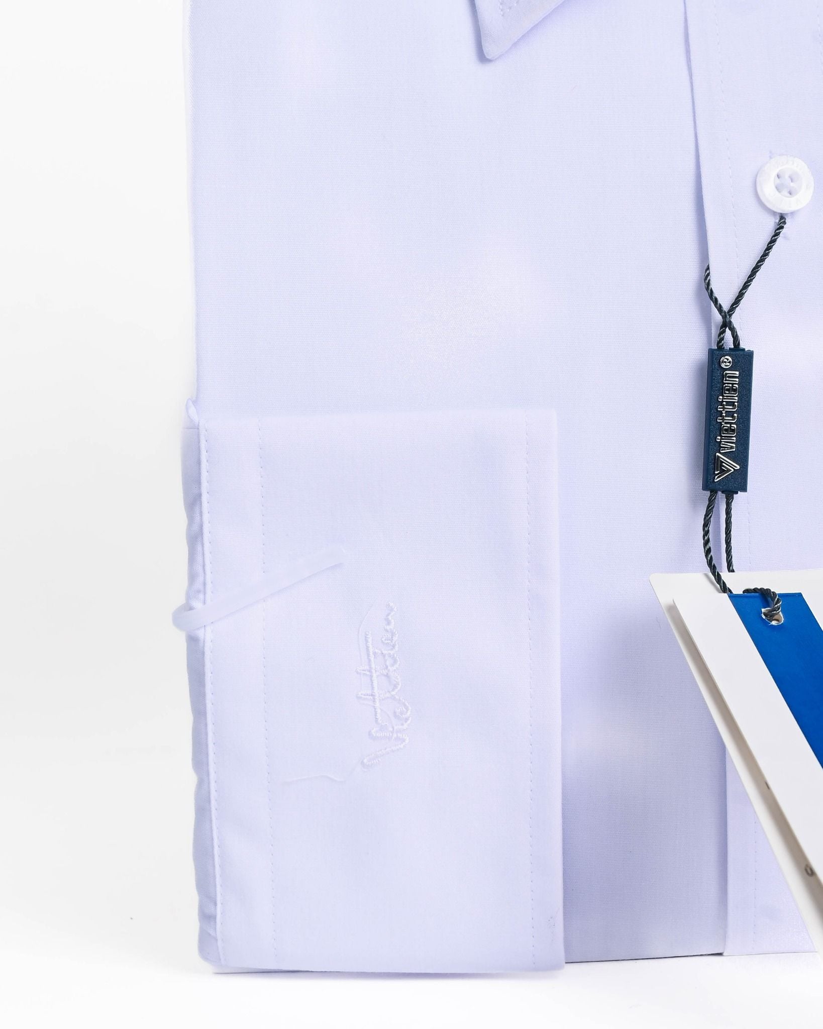  Áo sơ mi Việt Tiến tay dài trắng 