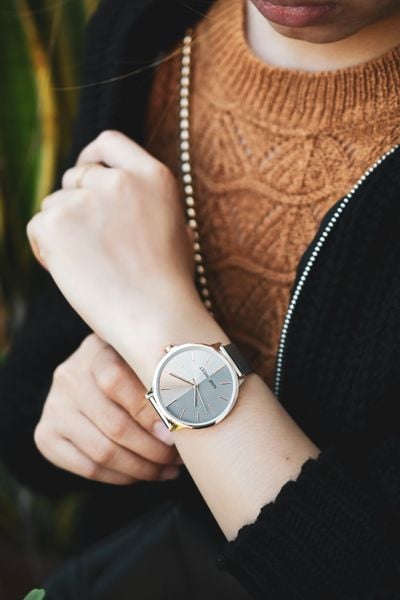 Nine West Women's NW/1981 Sunray Dial Mesh Bracelet Watch 