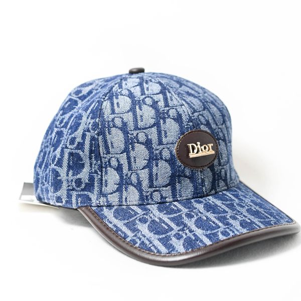  Nón kết Dior 