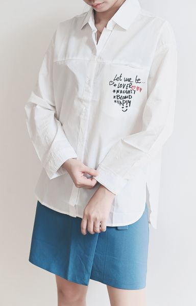  Áo sơ mi nữ tay dài form rộng 