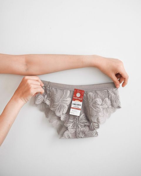  Quần lót ren nữ 