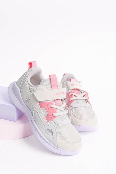  Giày thể thao Bitis bé gái (30-38) tặng vớ thể thao 