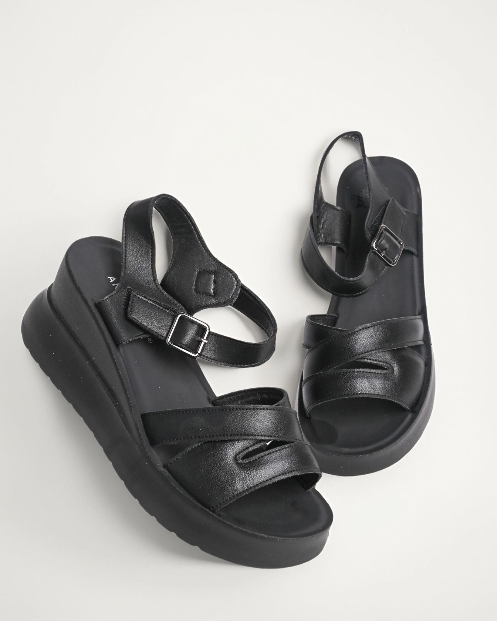  Sandal Hong Kong nữ da mềm ( 35- 39 ) 