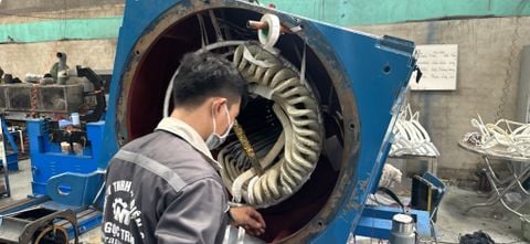  QUẤN LẠI ĐỘNG CƠ TRUNG THẾ 1700HP ĐIỆN ÁP 3300V MÁY NÉN KHÍ 
