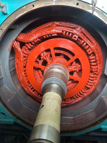  SỬA CHỮA  MÁY PHÁT ĐIỆN TURBINE GIÓ 2450KW  TẠI HIỆN TRƯỜNG 