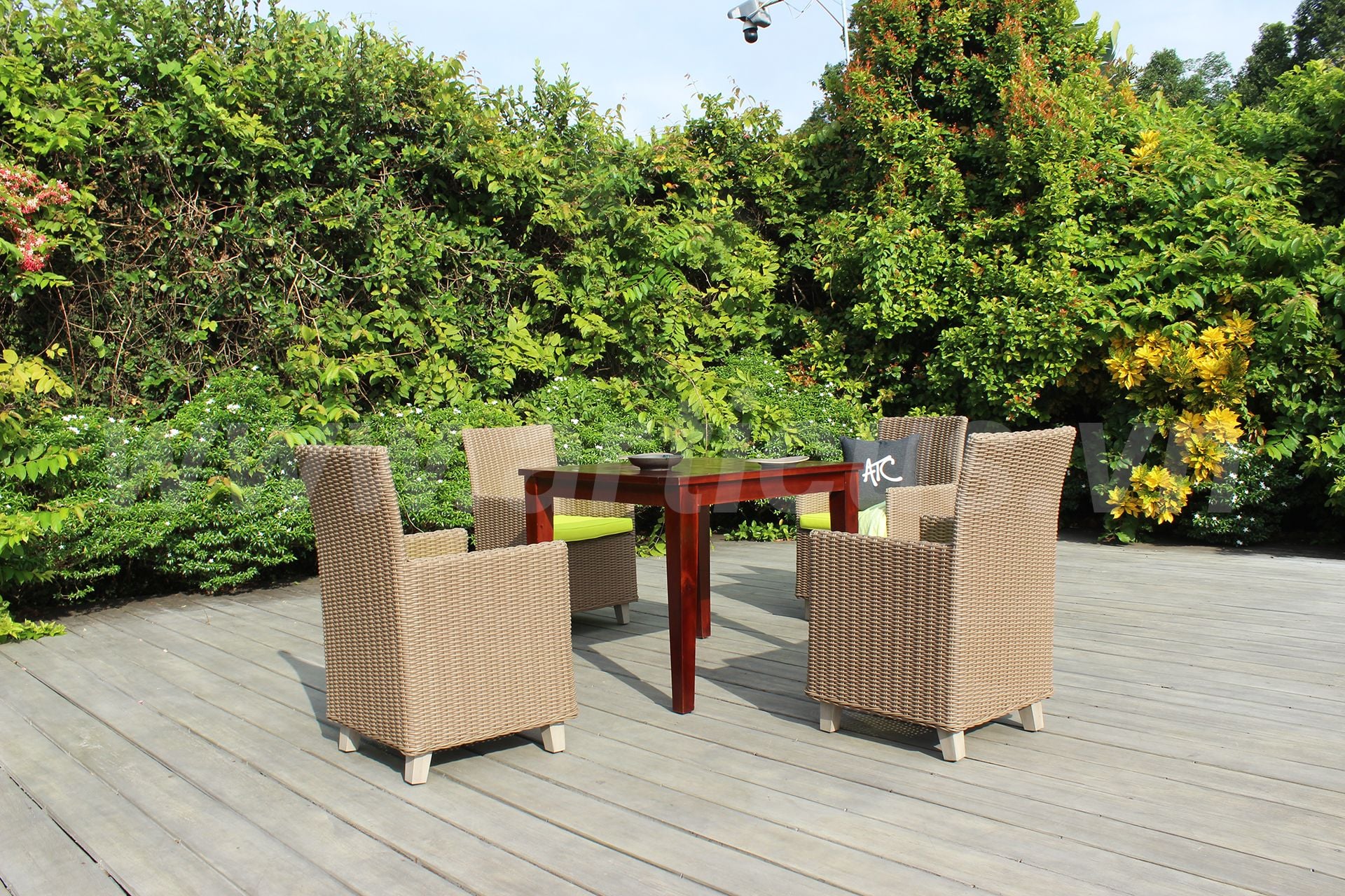 Bộ Bàn Ăn Mây Nhựa Chân Gỗ 4 Ghế RADS-154C