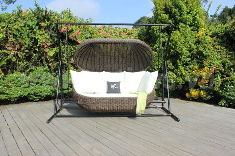 Ghế Xích Đu Ngoài Trời Mây Nhựa Hình Viên Nhộng RAHM-025