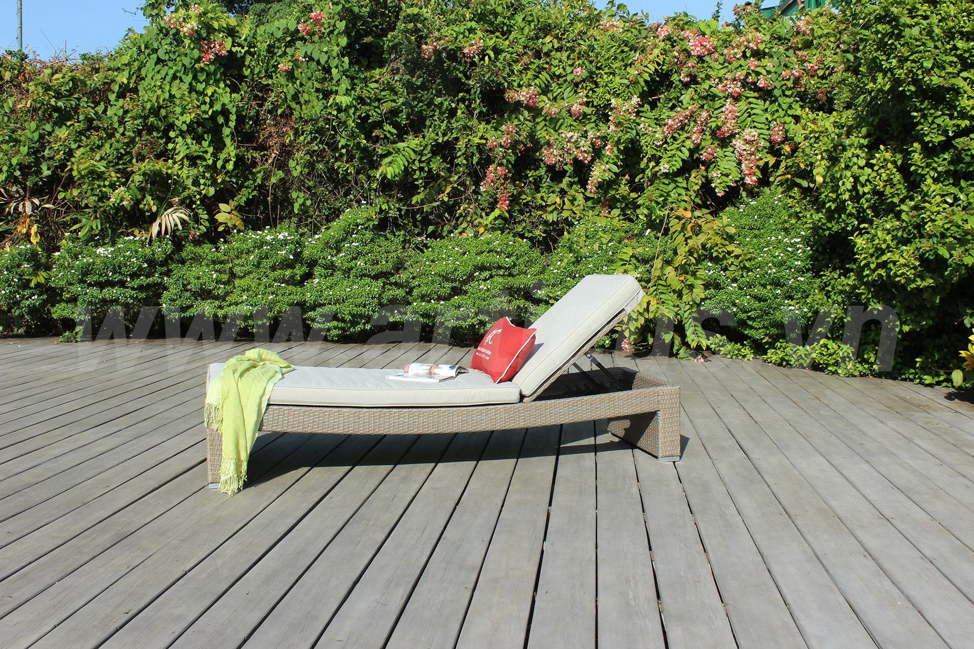 Giường Tắm Nắng Ngoài Trời RABD-046