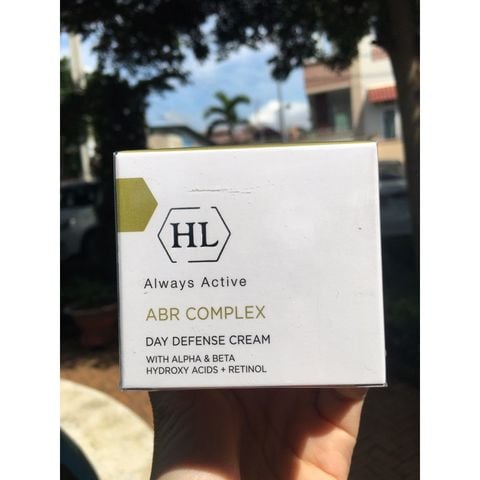 36 - Kem Dưỡng Phục Hồi Ngày - Alpha-Beta Day Defense Cream With Retinol - Holy Land
