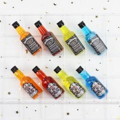 Mô hình chai rượu nhựa tròn Chivas - DCB0010