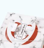 Hộp đựng bánh kem mặt mika vân đá (kèm đế bánh) - THB0002