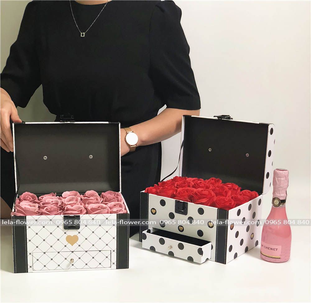 Hộp cốp ngăn kéo chấm bi cắm hoa, hộp cắm hoa, hộp đựng quà độc đáo có ngăn kéo - THH0070