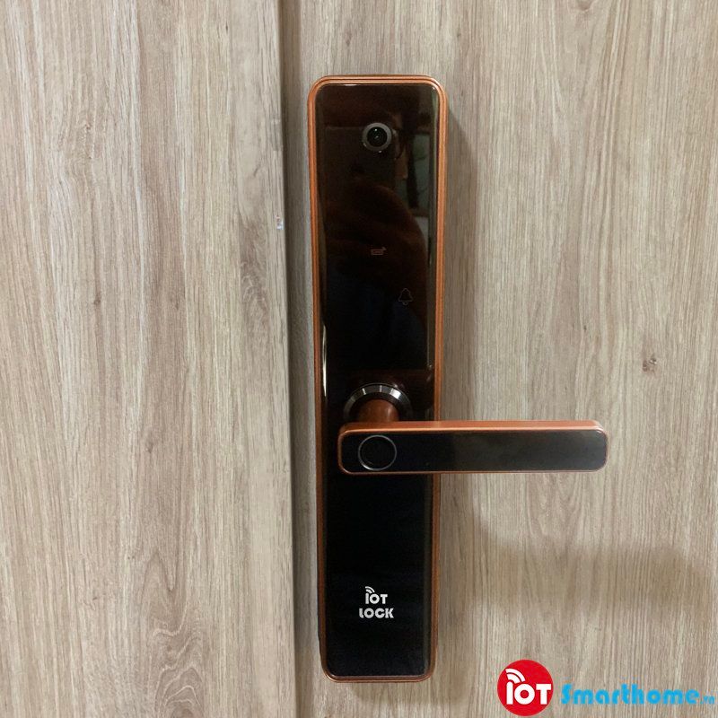 Khóa thông minh IOT LOCK F1000-BR Wifi camera và chuông cửa.