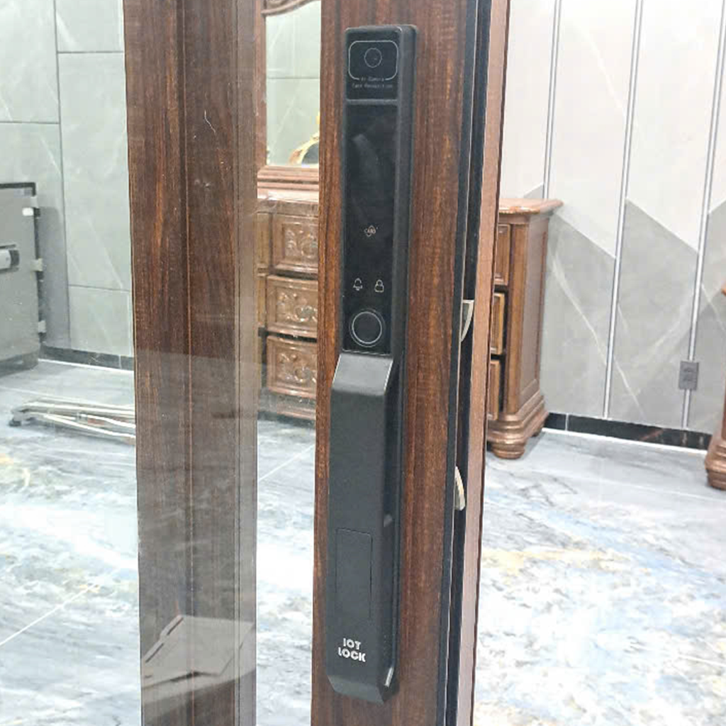 Khóa nhận diện khuôn mặt IOT LOCK VIP1A