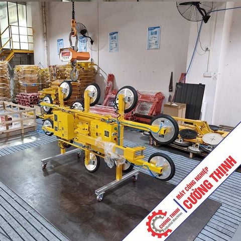 Máy hít kính tải trọng 1000kg