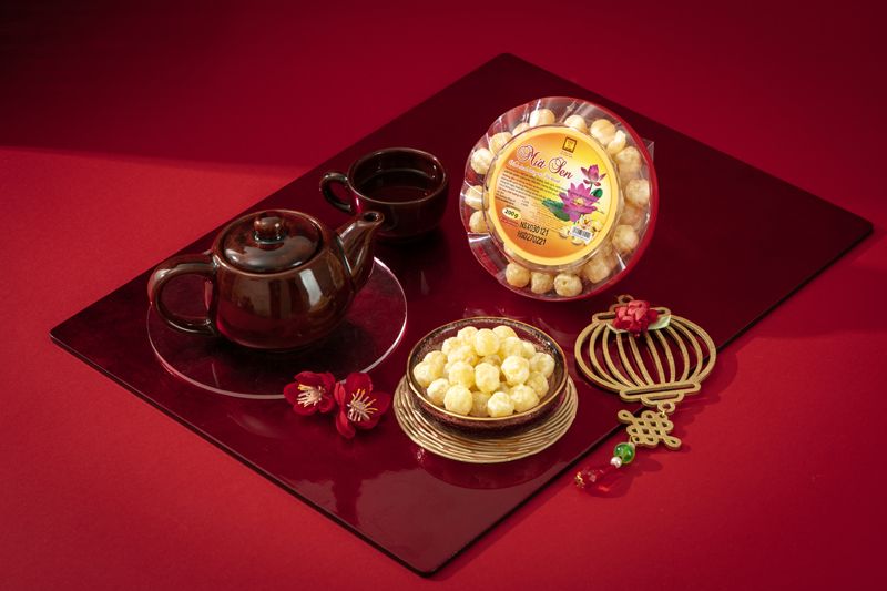 Mứt sen hộp nhựa tròn 200g