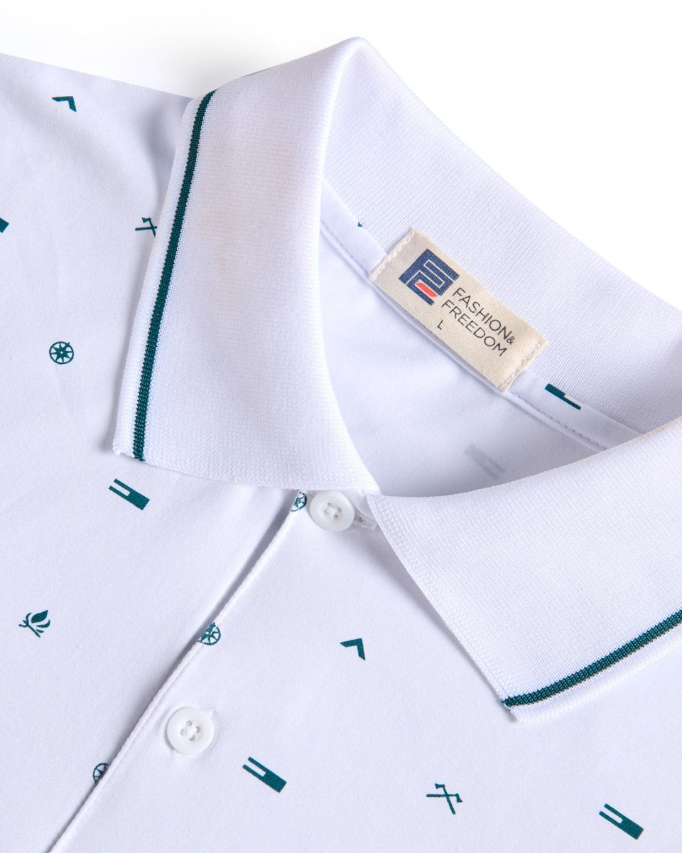 Áo Thun Nam Cotton Trắng Họa Tiết Xanh Cổ Vịt
