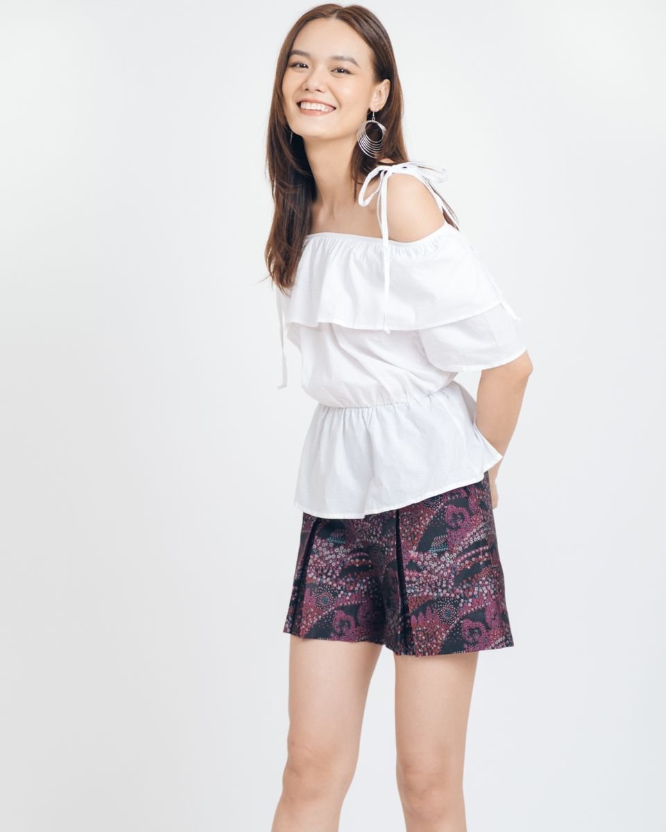 Quần Short Gấm Tím Họa Tiết Thổ Cẩm