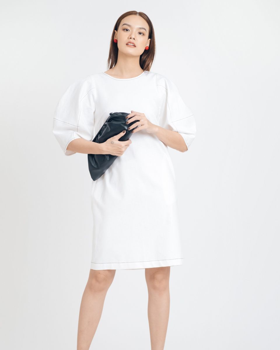 Đầm Linen Trắng Chỉ Nổi Tay Phồng