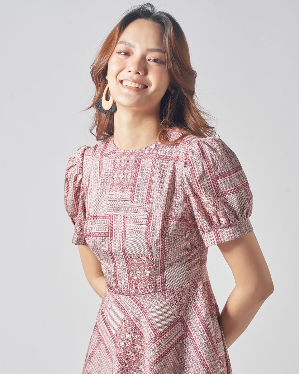 Đầm Linen Đỏ Họa Tiết