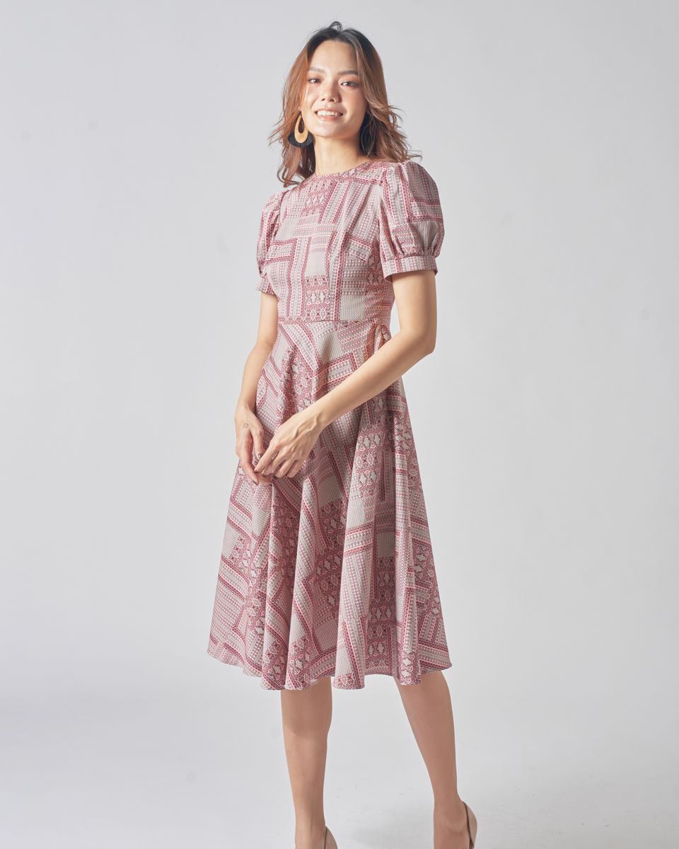 Đầm Linen Đỏ Họa Tiết