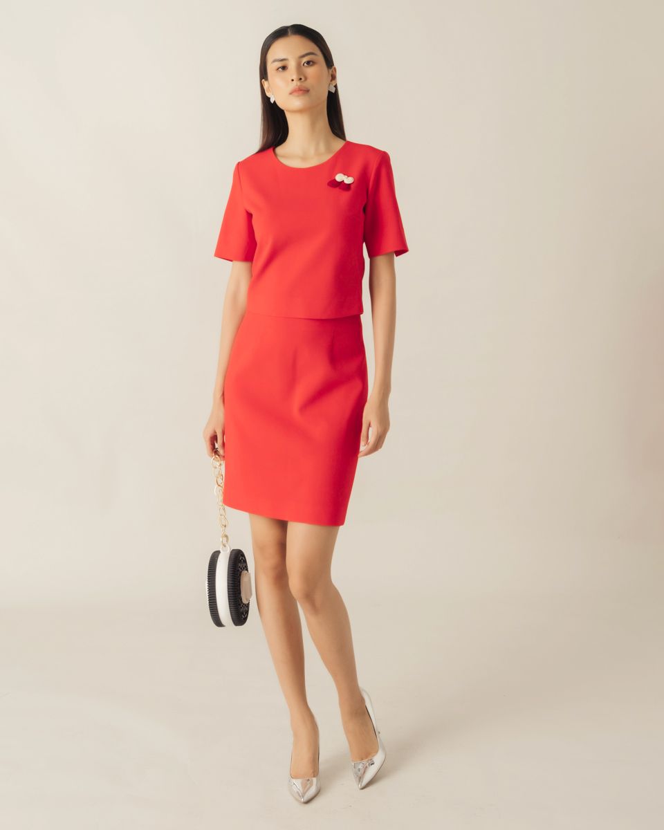 Áo Kiểu Ruby Đỏ Key Colour Trends