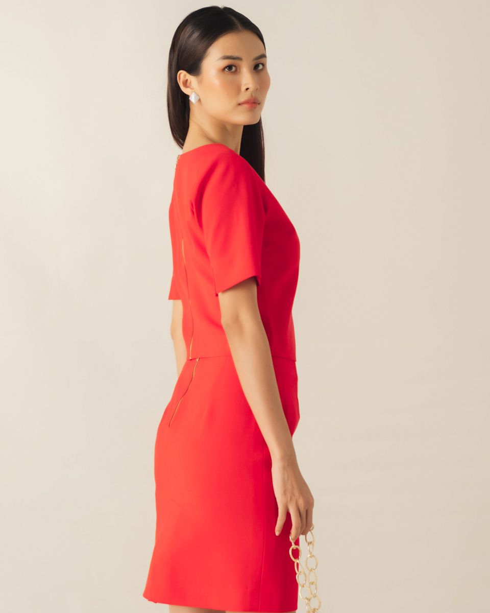 Chân Váy Ruby Đỏ Key Colour Trends