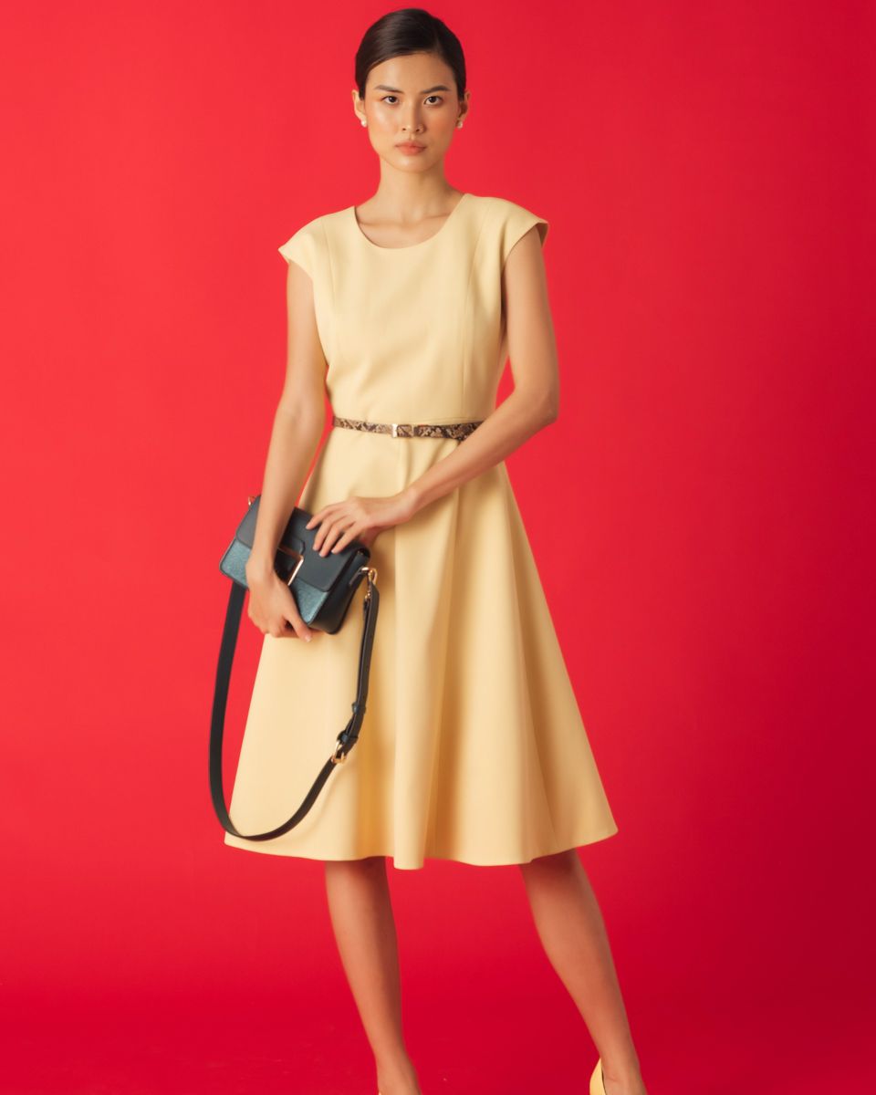 Đầm Gold Viscosa Vàng Key Colour Trends