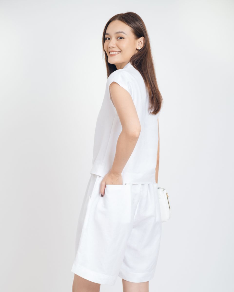 Quần Short Linen Trắng Brighter Day
