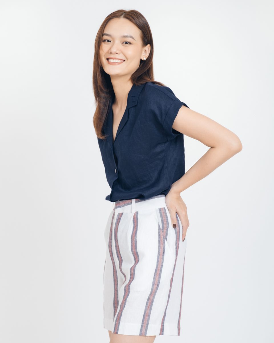 Quần Short Linen Trắng Sọc Ba Màu Tender Drit