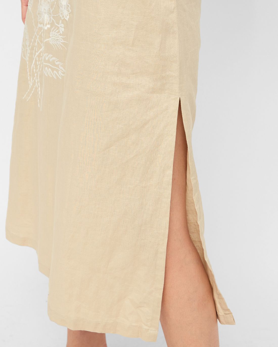 Đầm Linen Kem Floral