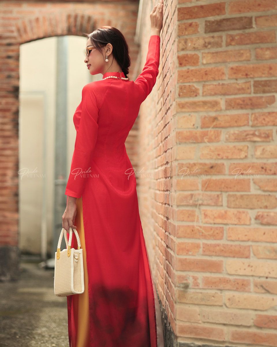 Áo Dài Lụa Cam Gems Of VietNam