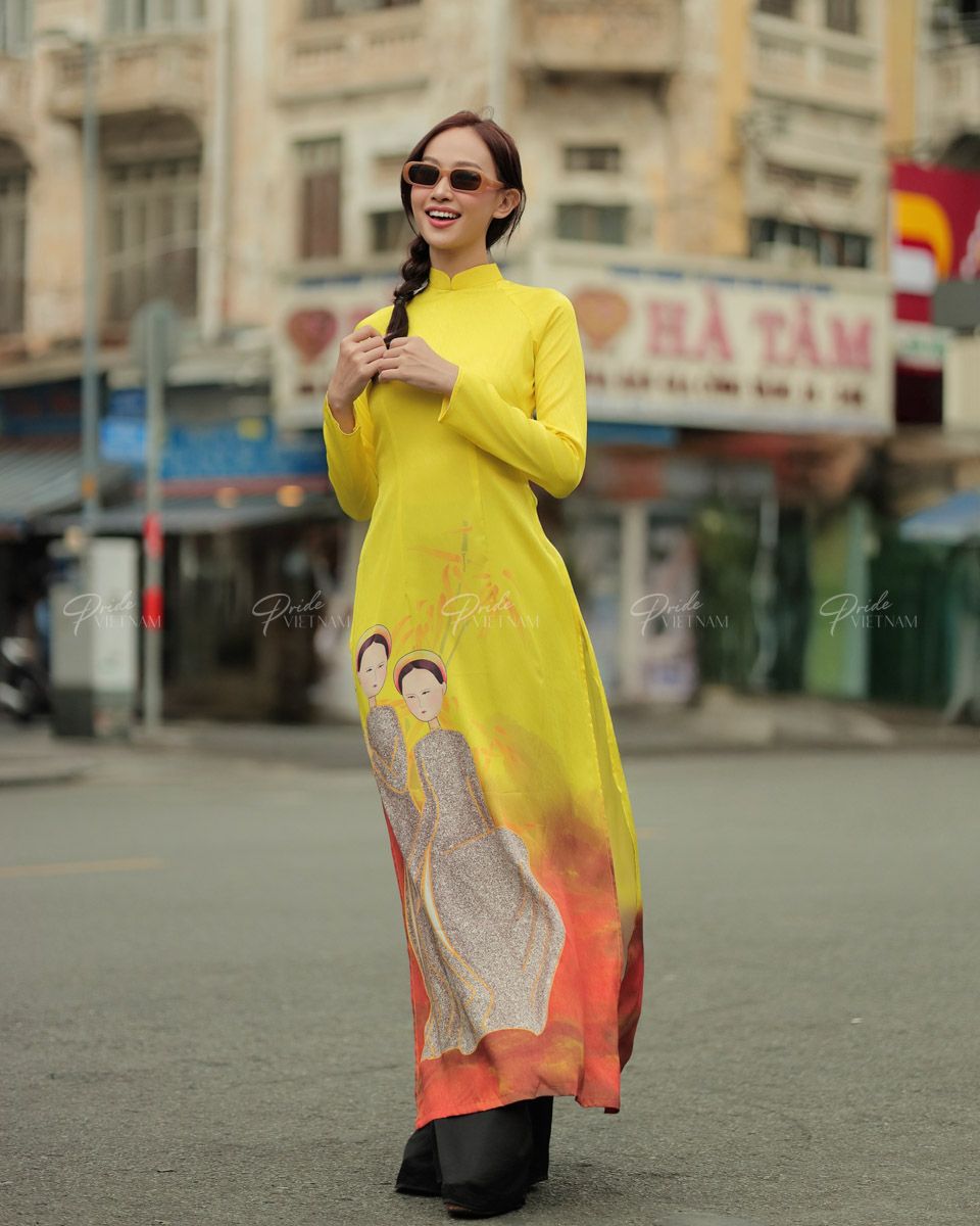 Áo Dài Lụa Vàng Song Sinh Gems Of Vietnam