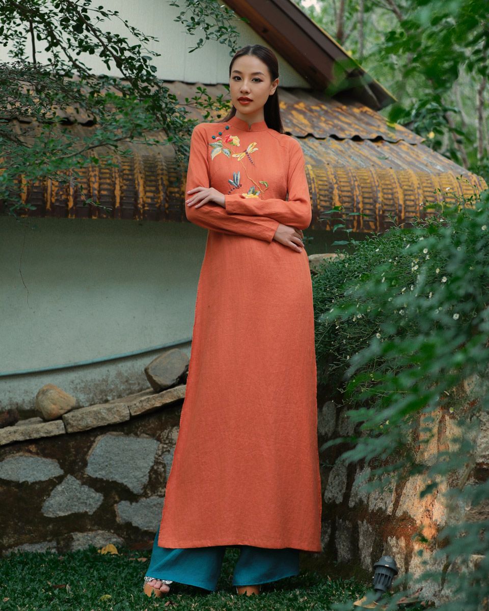 Áo Dài Linen Cam San Hô Into The Wood