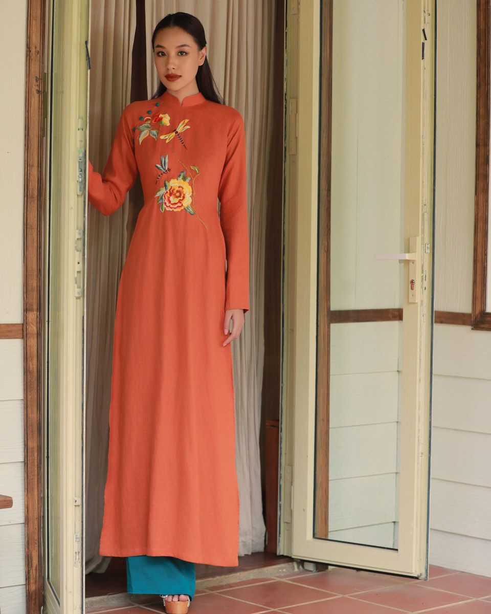 Áo Dài Linen Cam San Hô Into The Wood