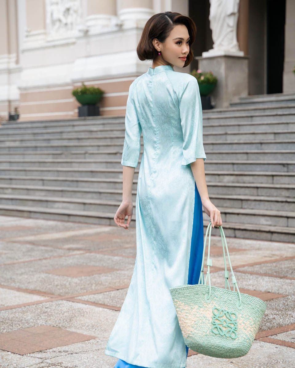 Áo Dài Lụa Xanh Pride Việt Nam