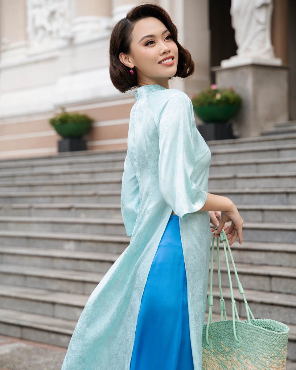 Quần Áo Dài Lụa Xanh Biển