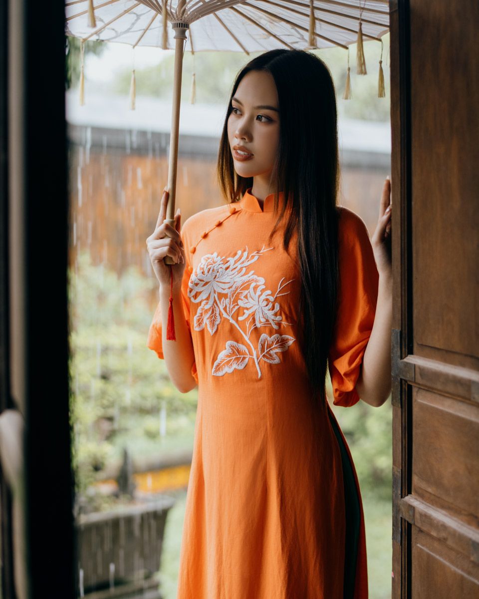 Áo Dài Linen Cam Pride Việt Nam