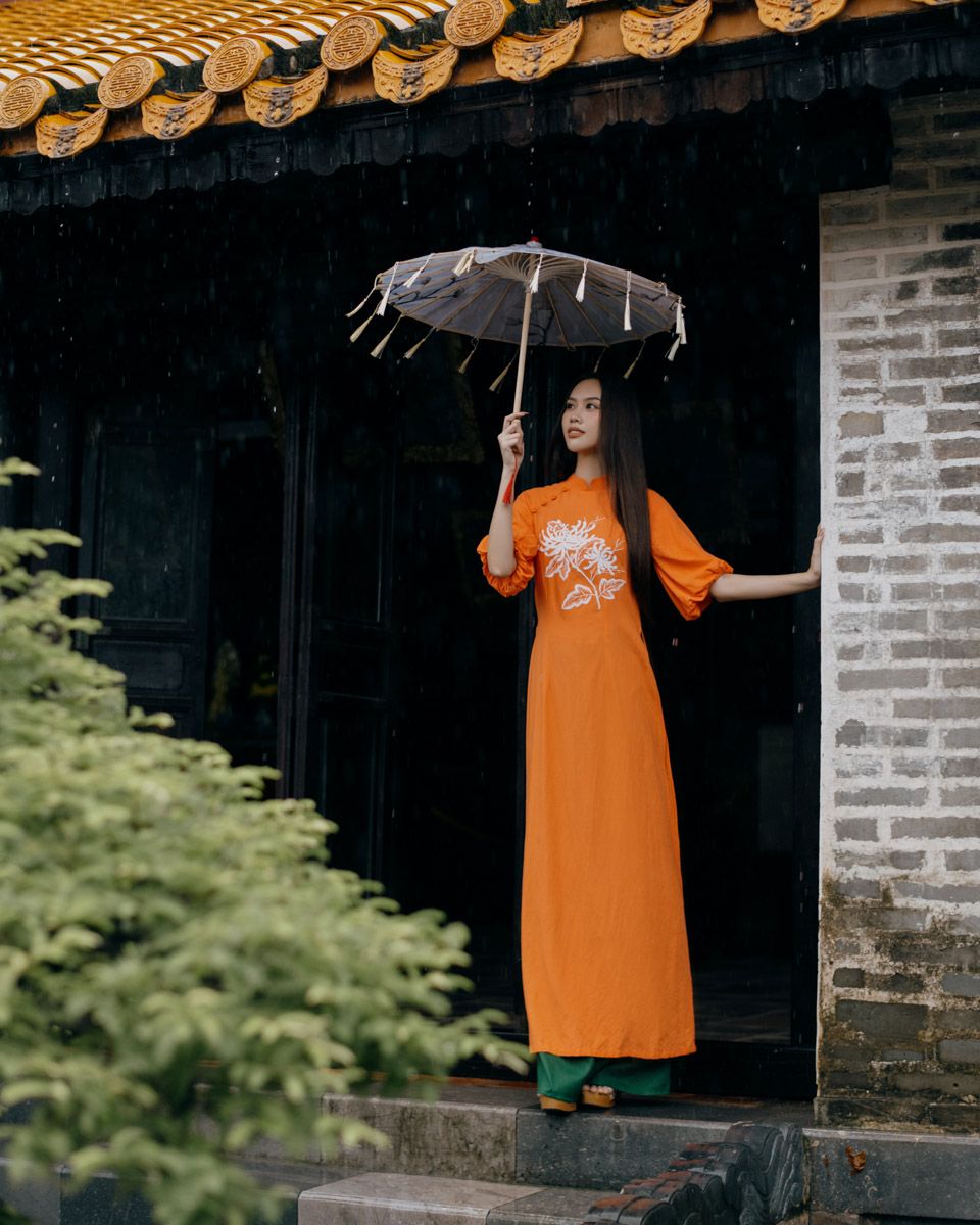 Áo Dài Linen Cam Pride Việt Nam